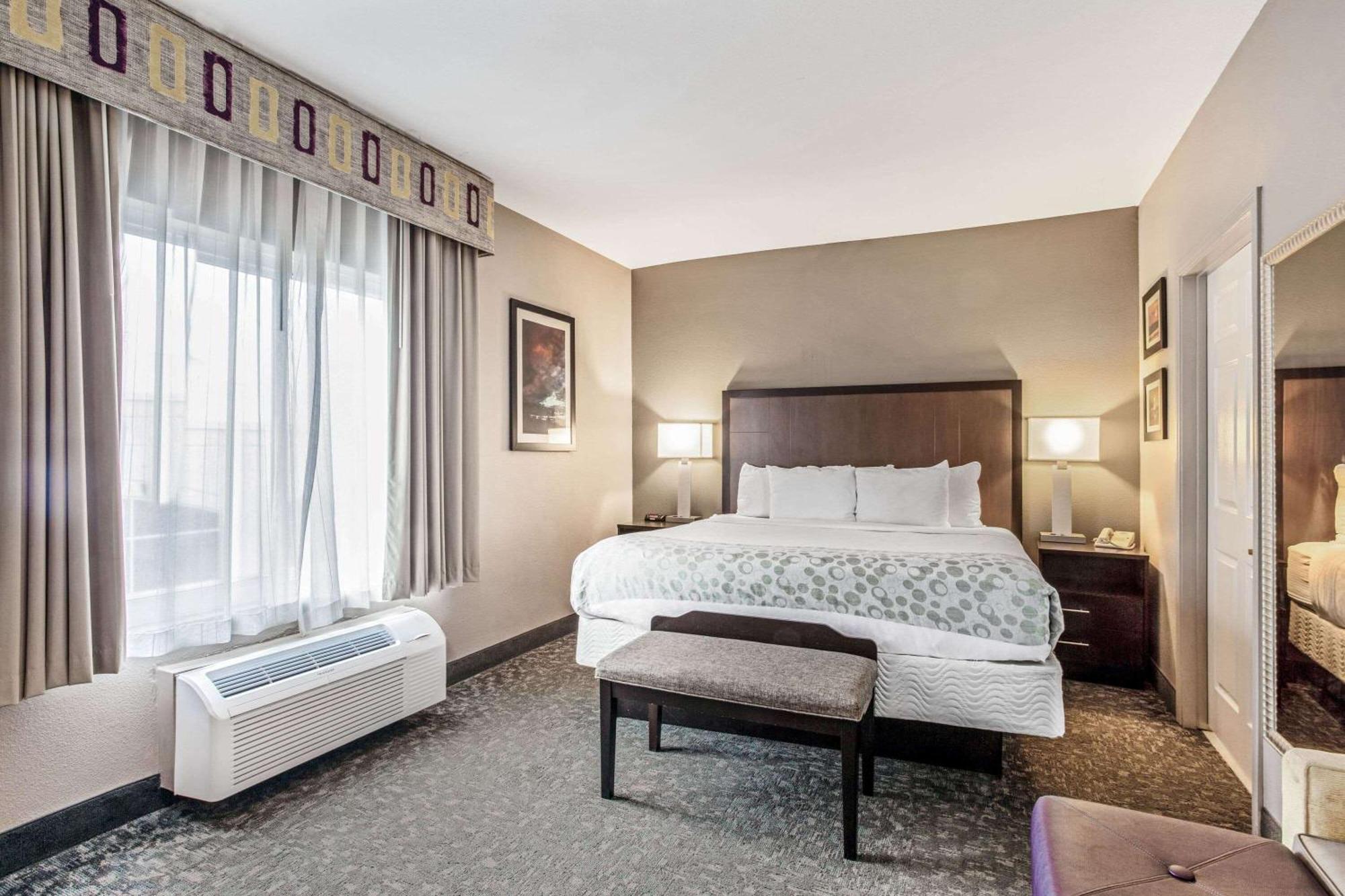 La Quinta By Wyndham Biloxi Hotel Værelse billede